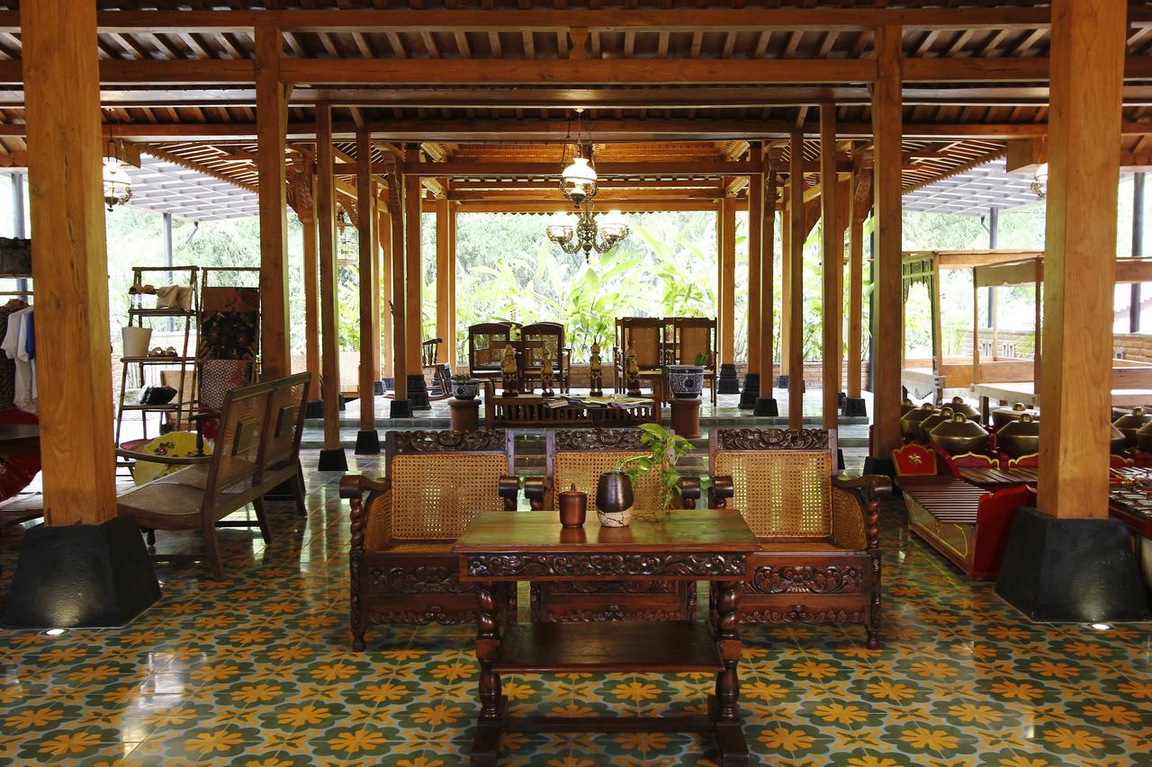 Joglo Mandapa Boutique Hotel Jarakan Ngoại thất bức ảnh